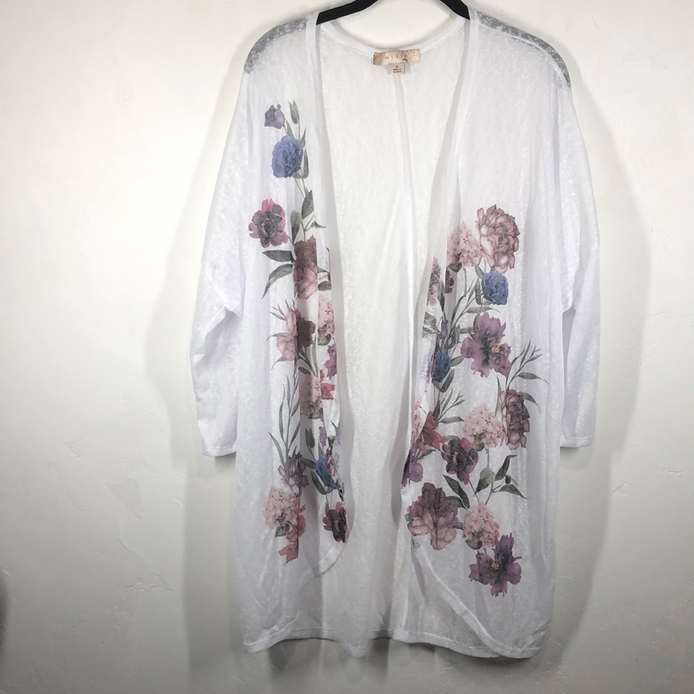 Misia White floral open cardigan size 1X